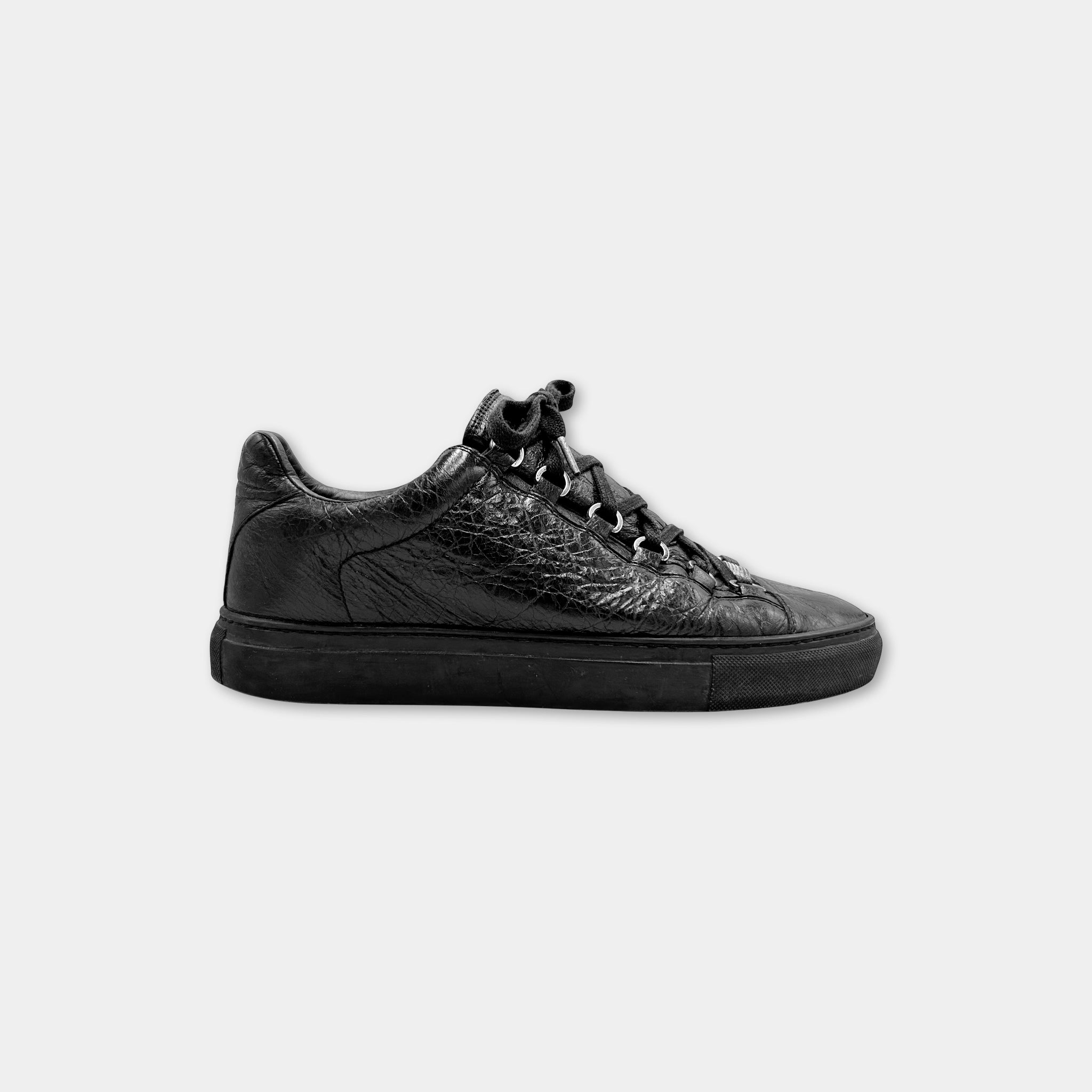 Balenciaga Arena Black Leather Low Top Sneakers – Yabang
