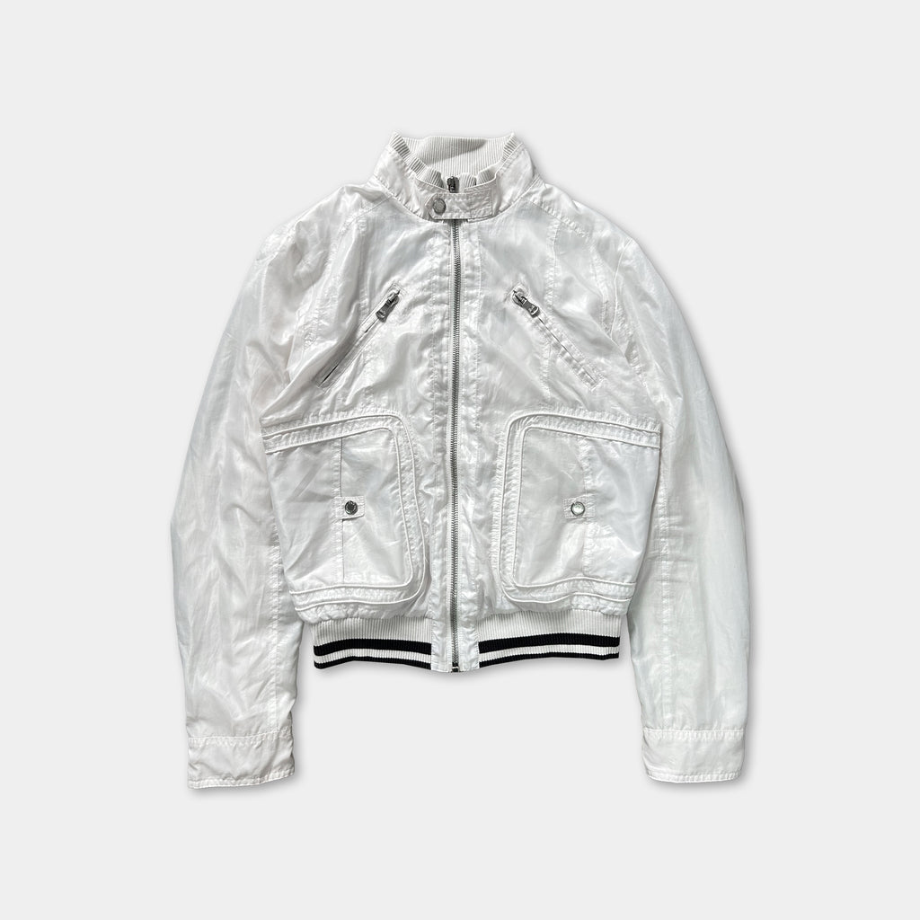 A white jacket with a zipper and two pockets, displayed against a plain background.