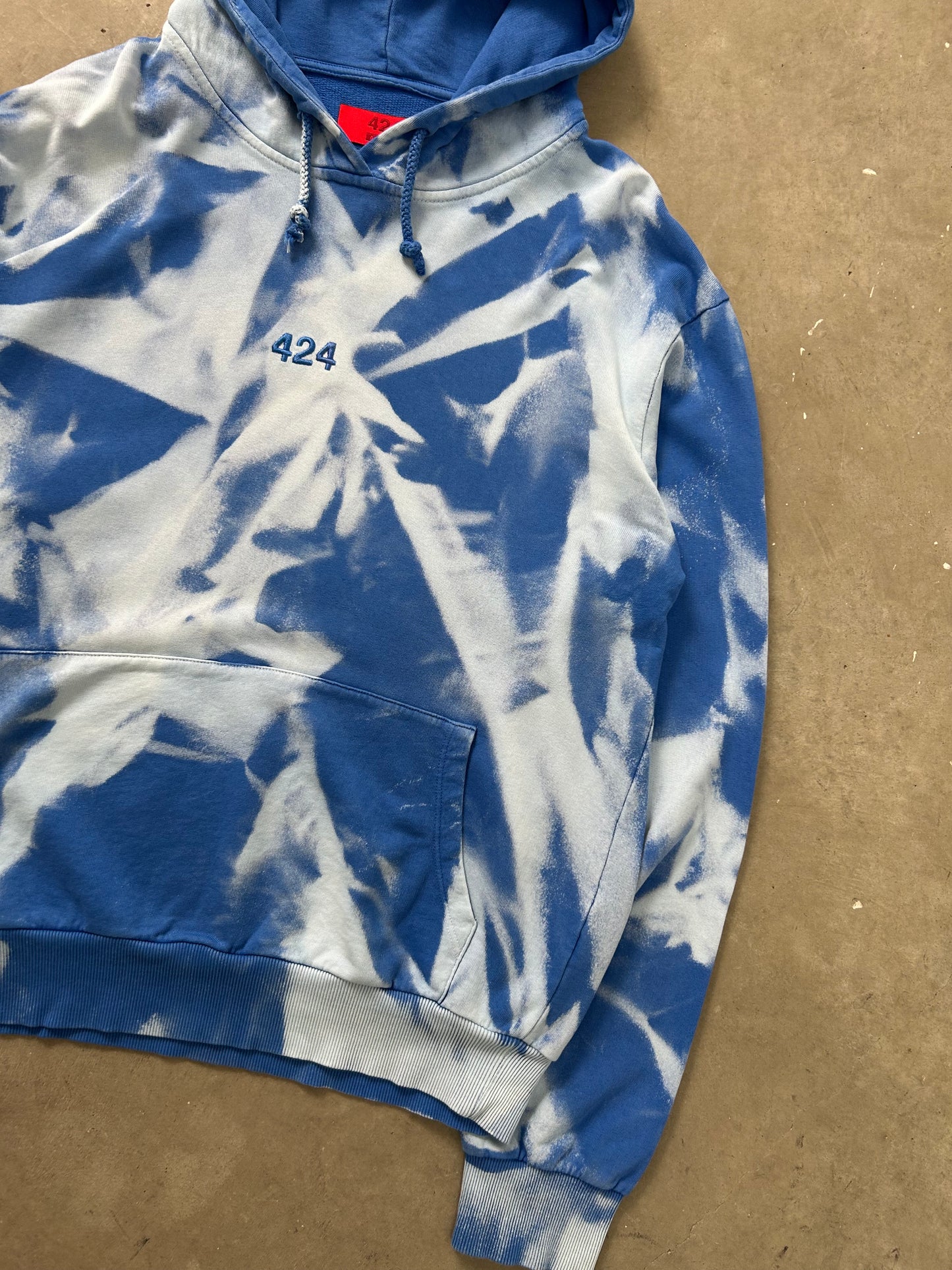 424 Tye Dye Hoodie (M)