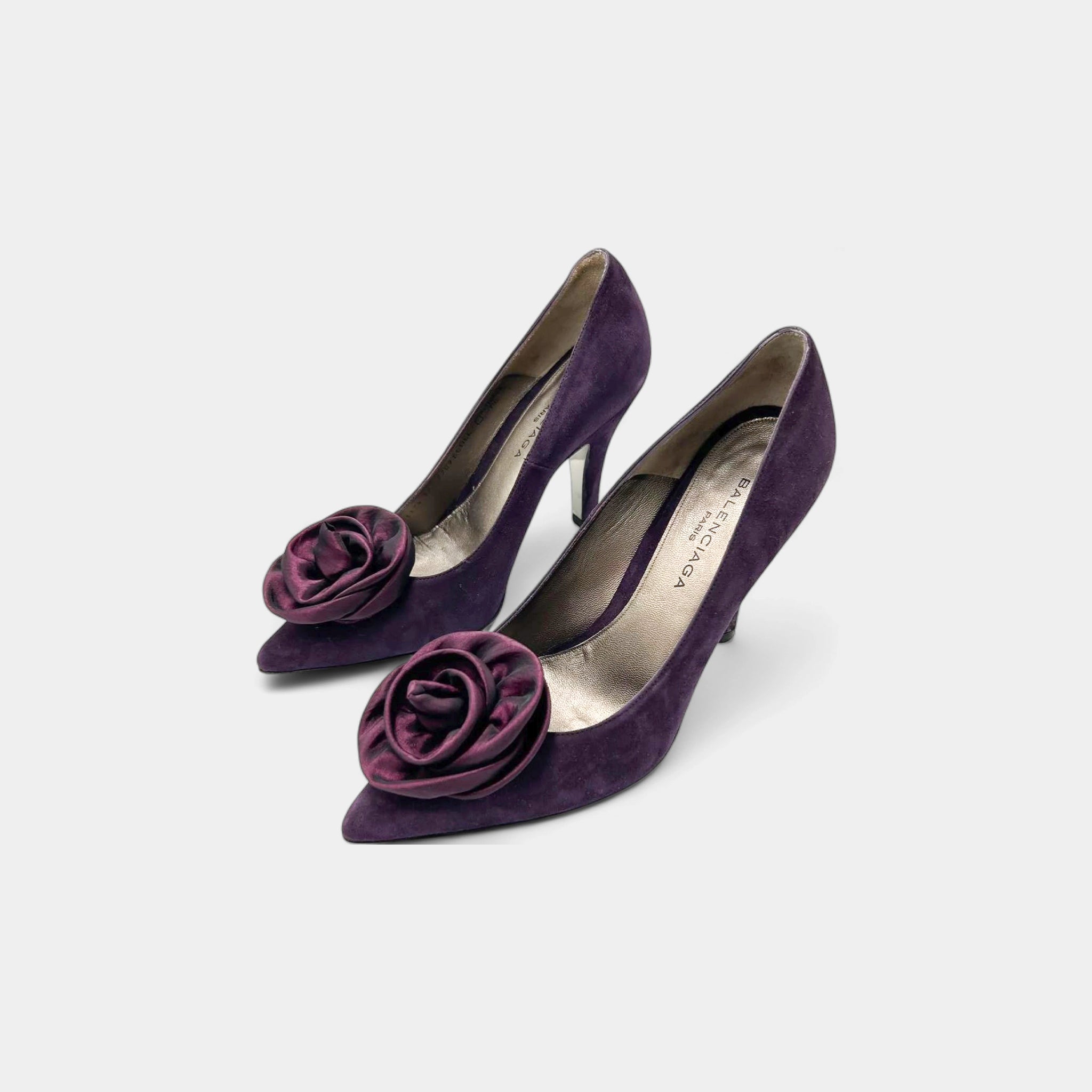Balenciaga 2002 Purple Suede Rose Pumps by Nicolas Ghesquière