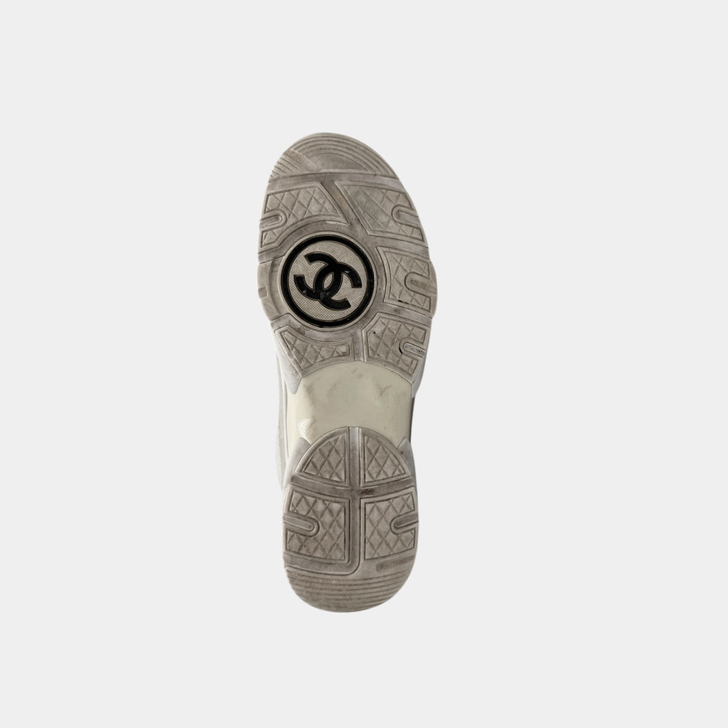 Chanel 2019 Nylon Suede CC Runner Sneakers