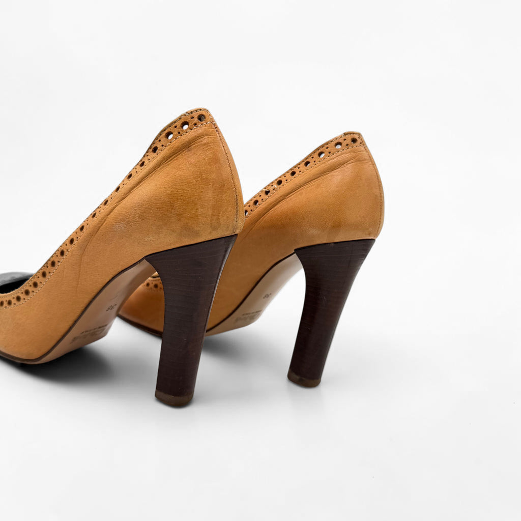 Chloé Vintage Brogue Almond Leather Toe Pumps