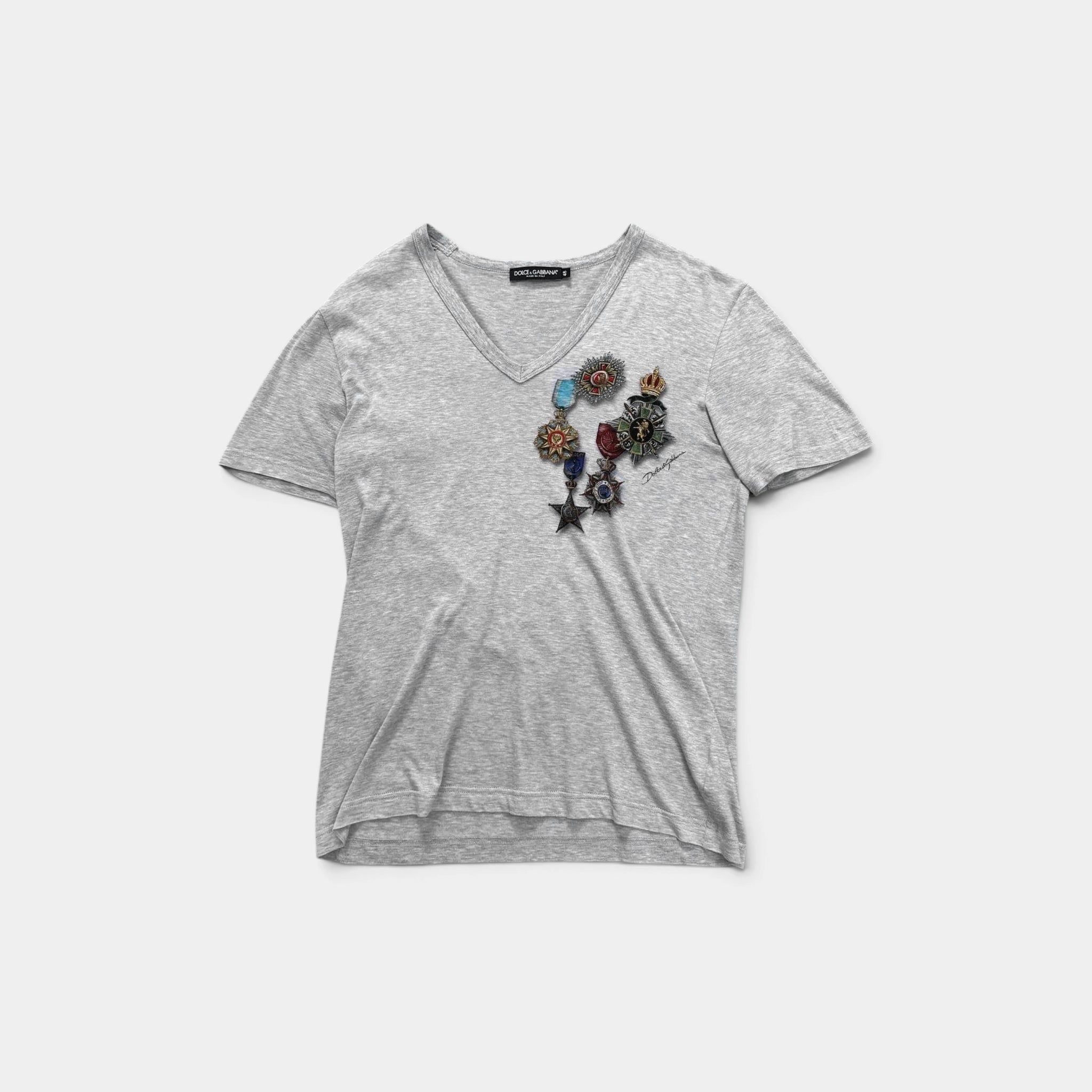 Dolce & Gabbana AW17 Military Medal Print V-Neck Grey T-Shirt
