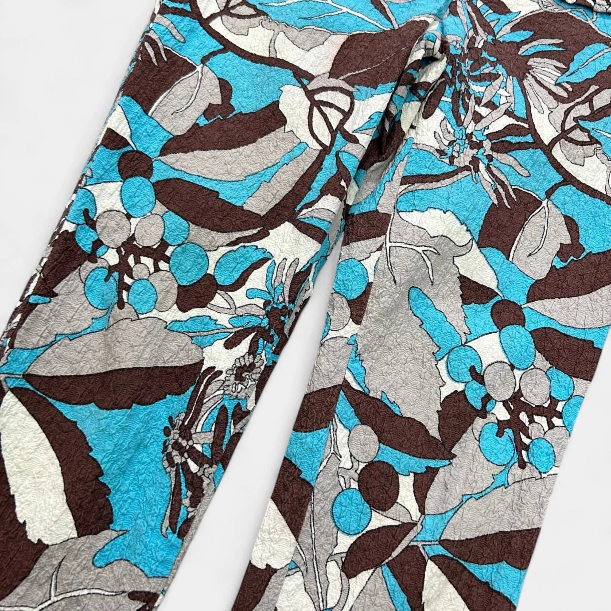 Dolce & Gabbana 2000's Floral Jacquard Capri Shorts