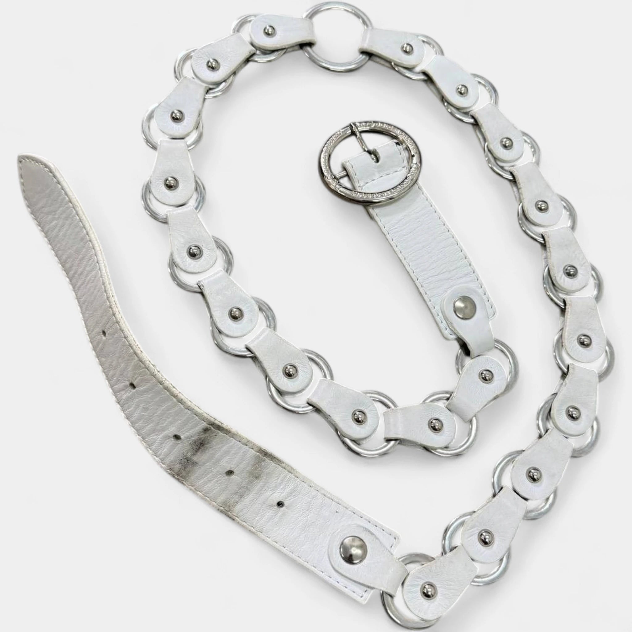 Dolce & Gabbana 2003 Linked Bicycle Chain White Leather Belt