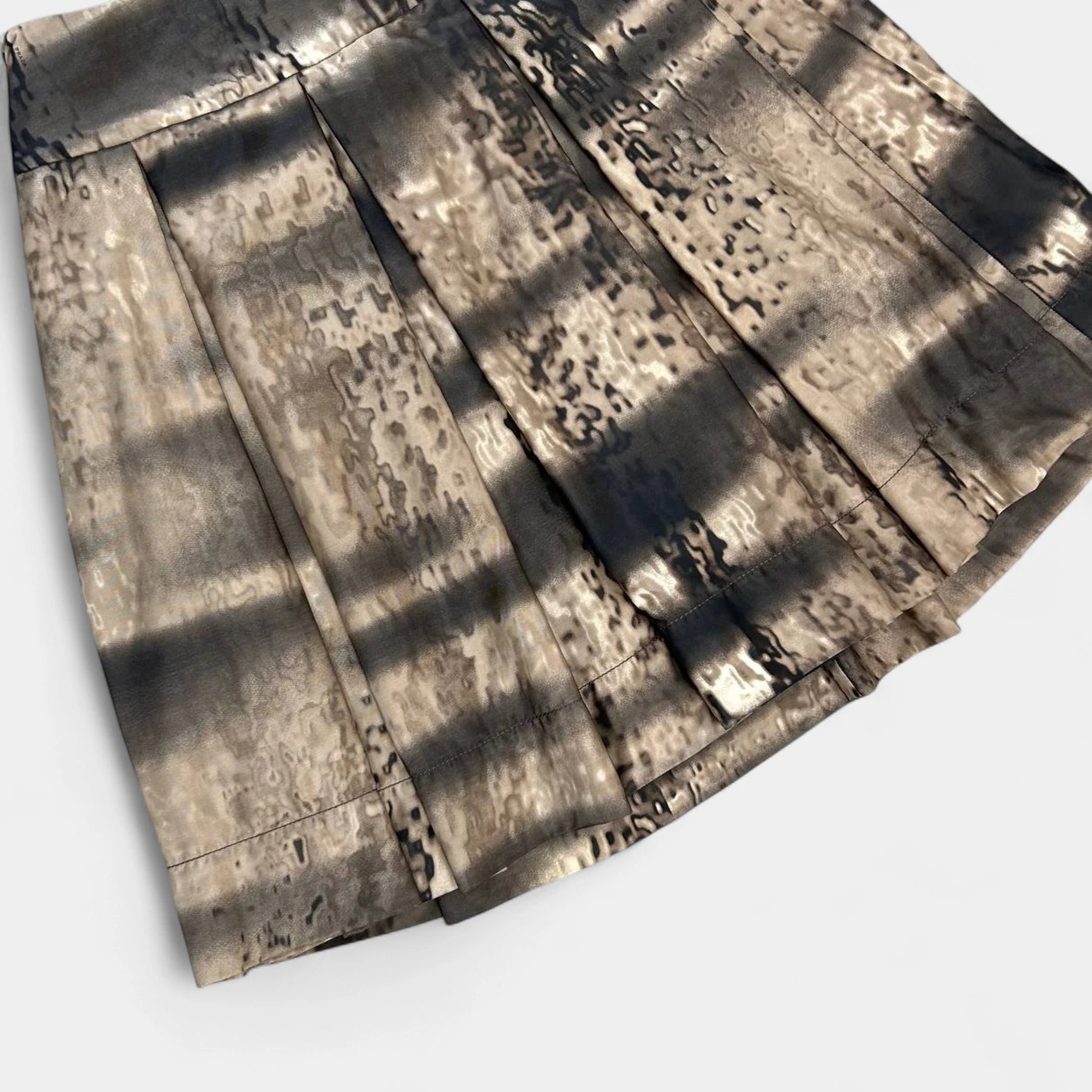 Prada FW2004 Nylon Printed Skirt