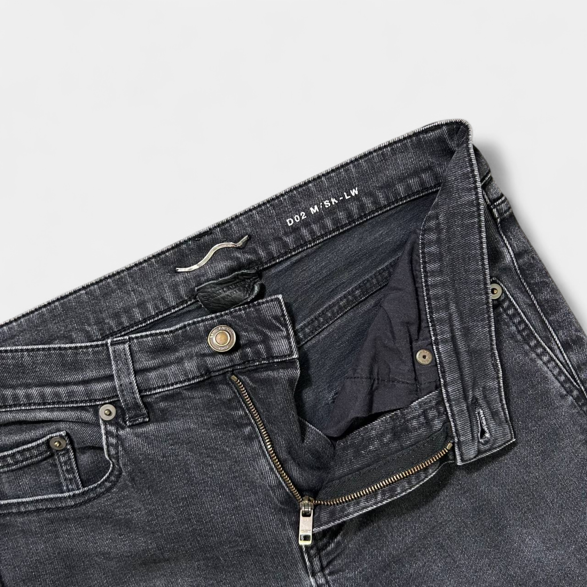 Saint Laurent D02 Jeans