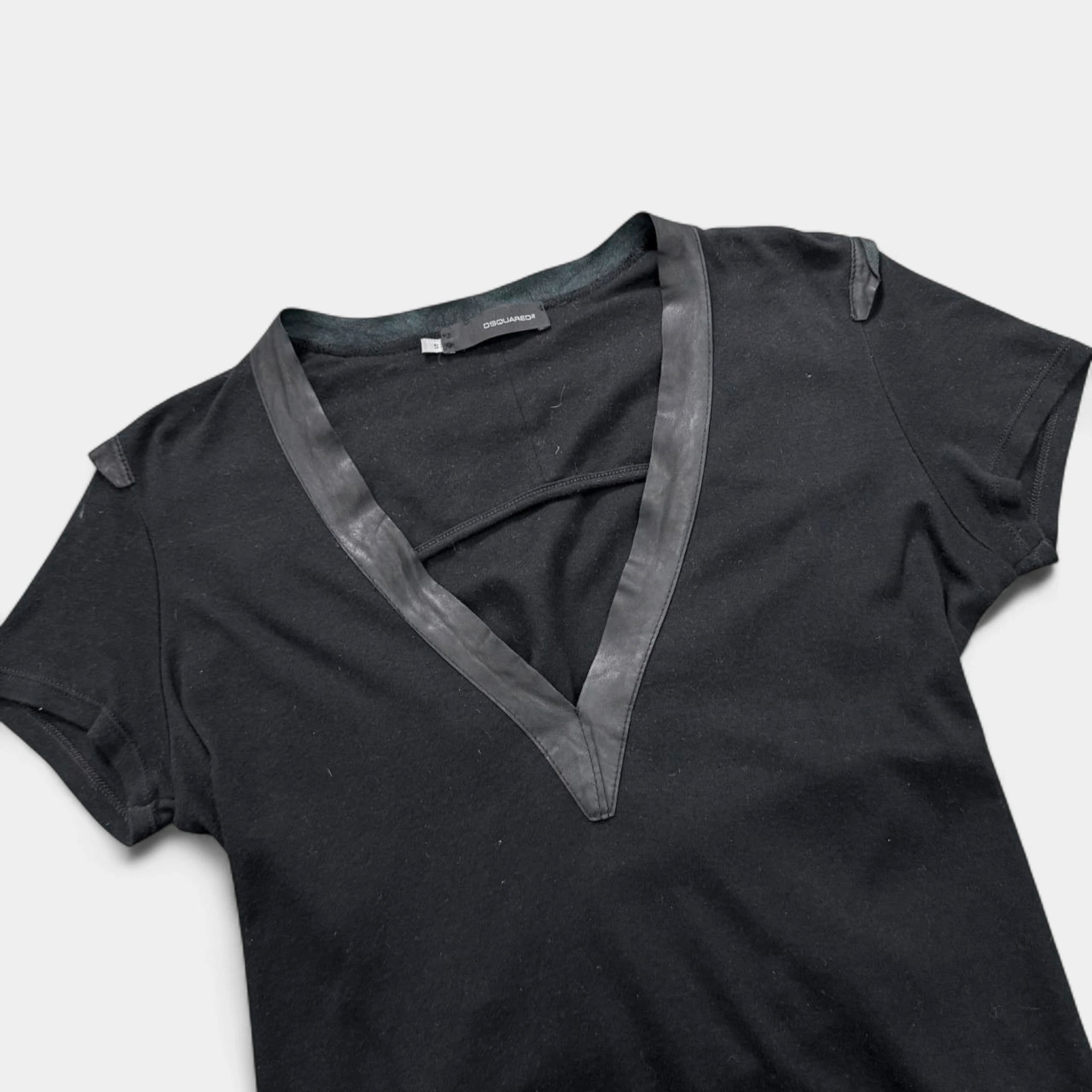 Dsquared2 Black Cotton V-Neck T-shirt with Leather Trim