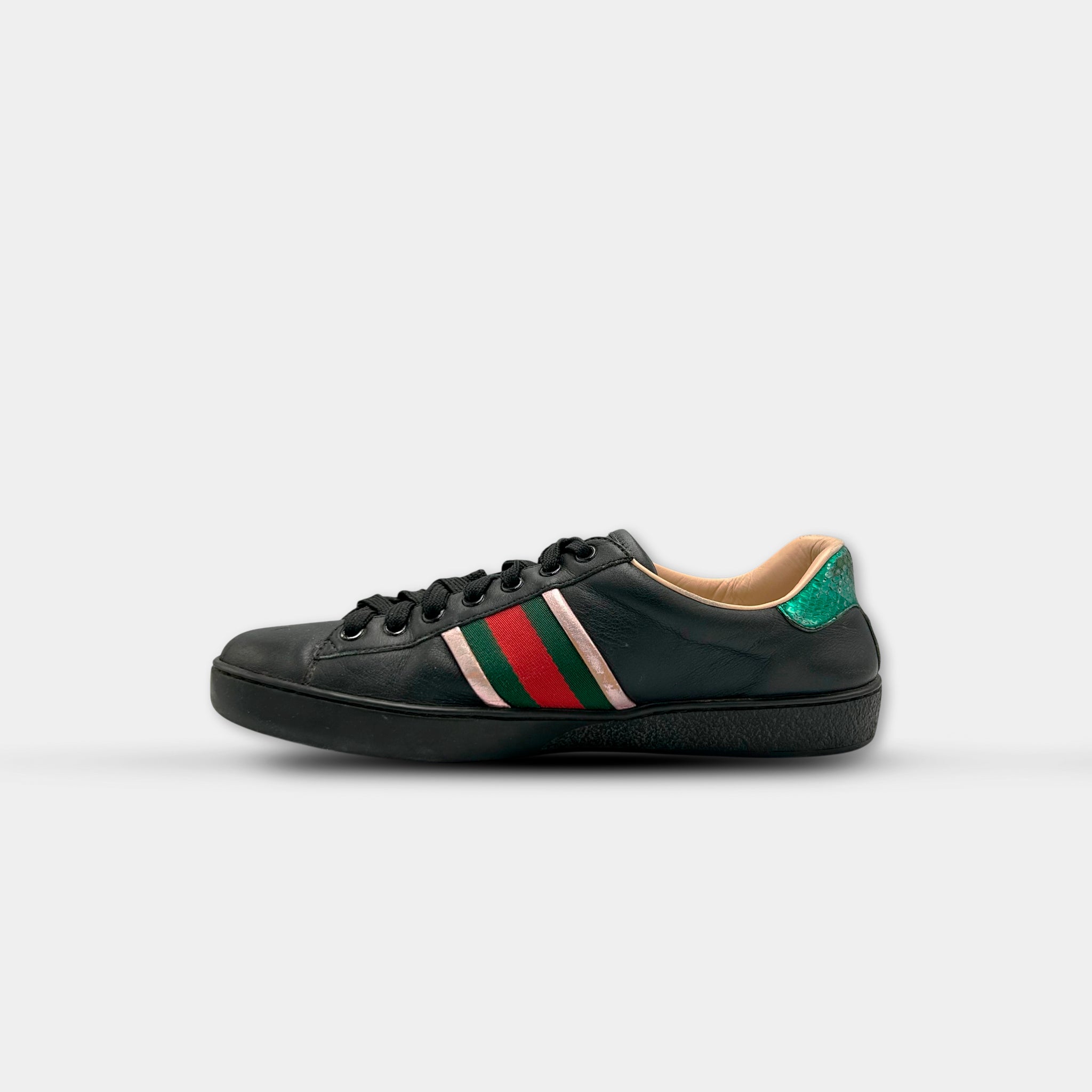 2016 Gucci Ace Flames Sneakers