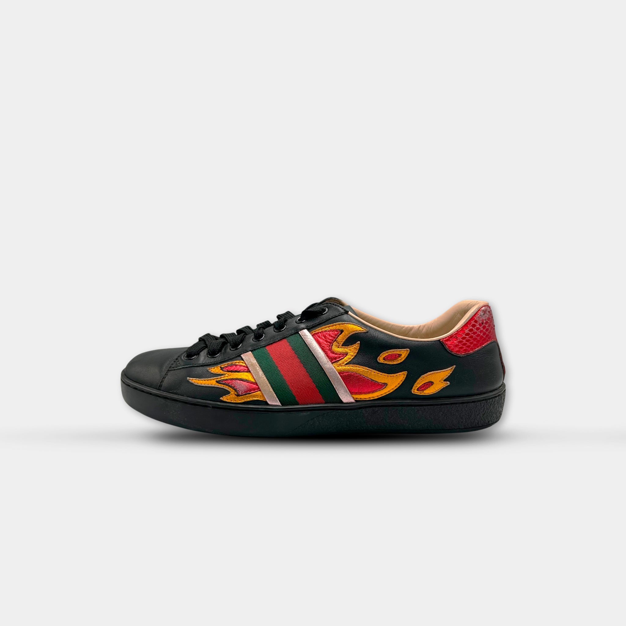 2016 Gucci Ace Flames Sneakers