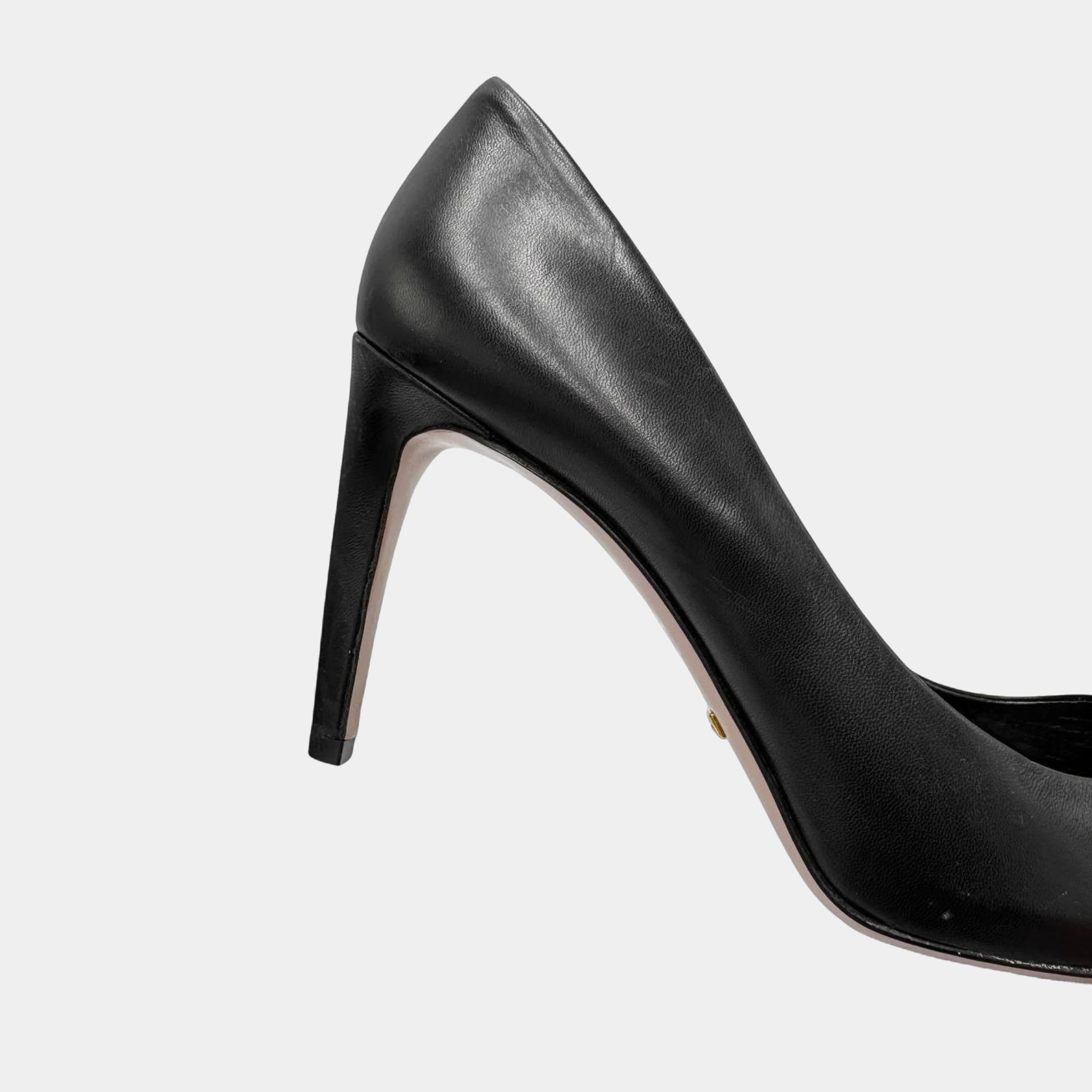 Gucci Black Leather Round-Toe Stiletto Pumps