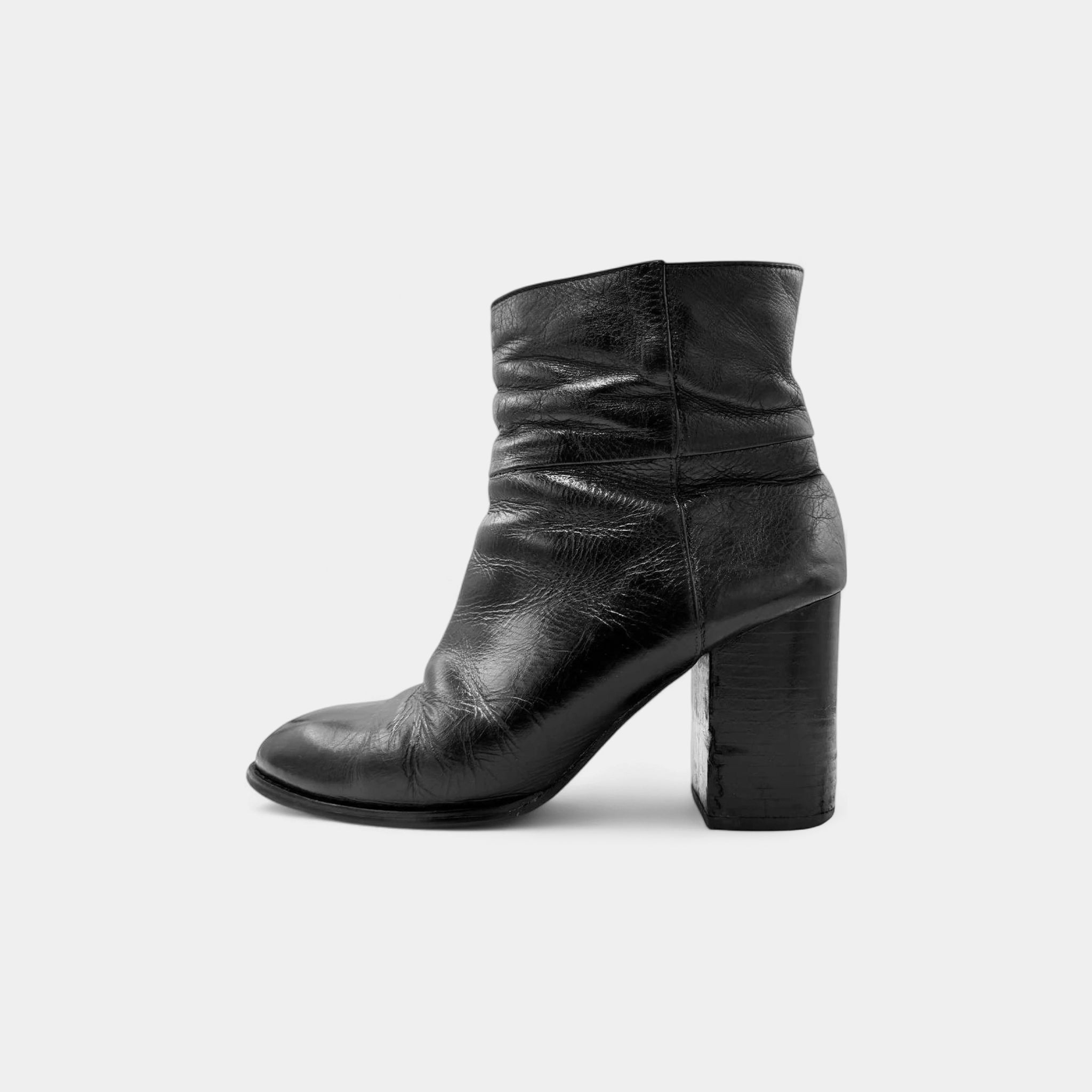 Jil Sander Black Leather Block Heel Ankle Boots