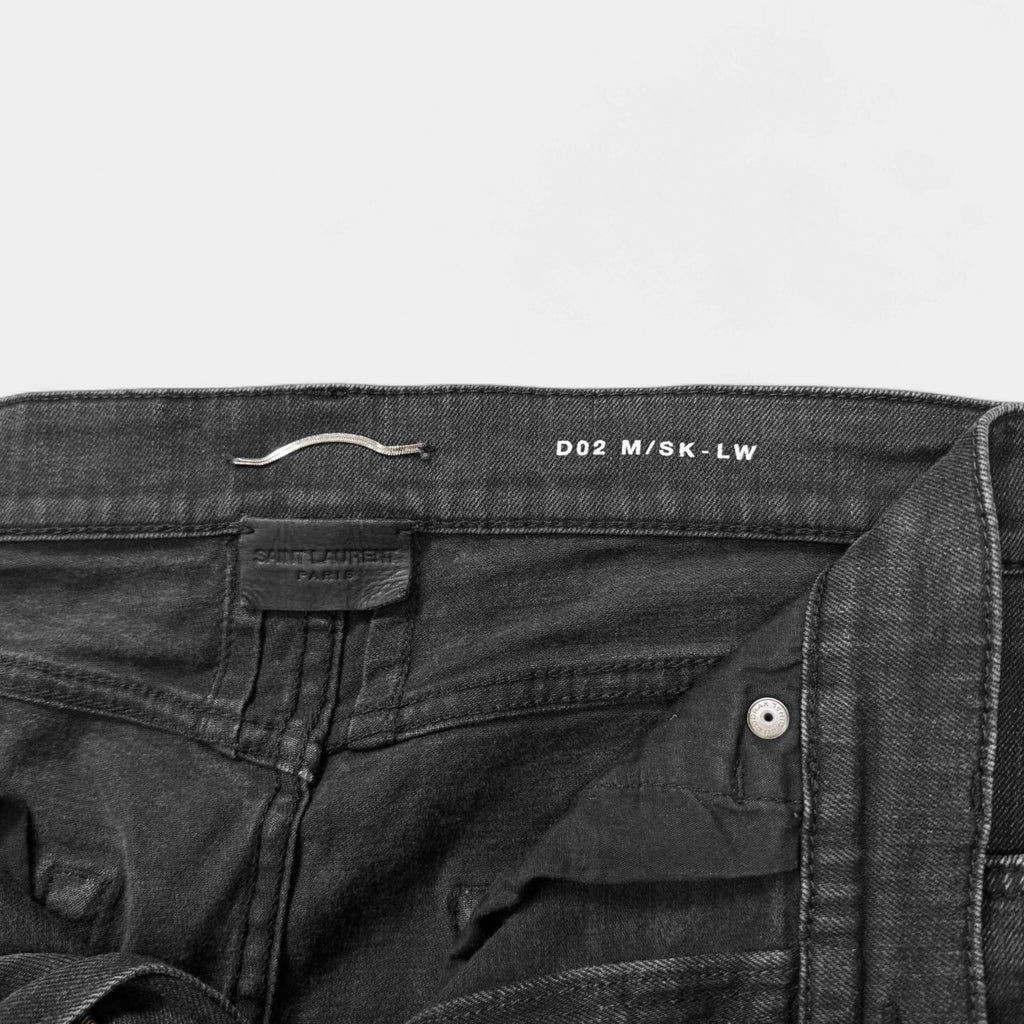 Saint Laurent 2016 Knee Slit D02 Skinny Jeans