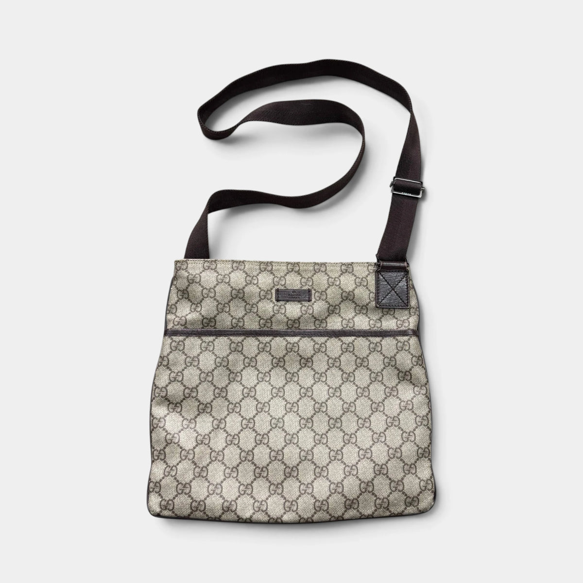 Gucci GG Supreme Messenger Crossbody Bag