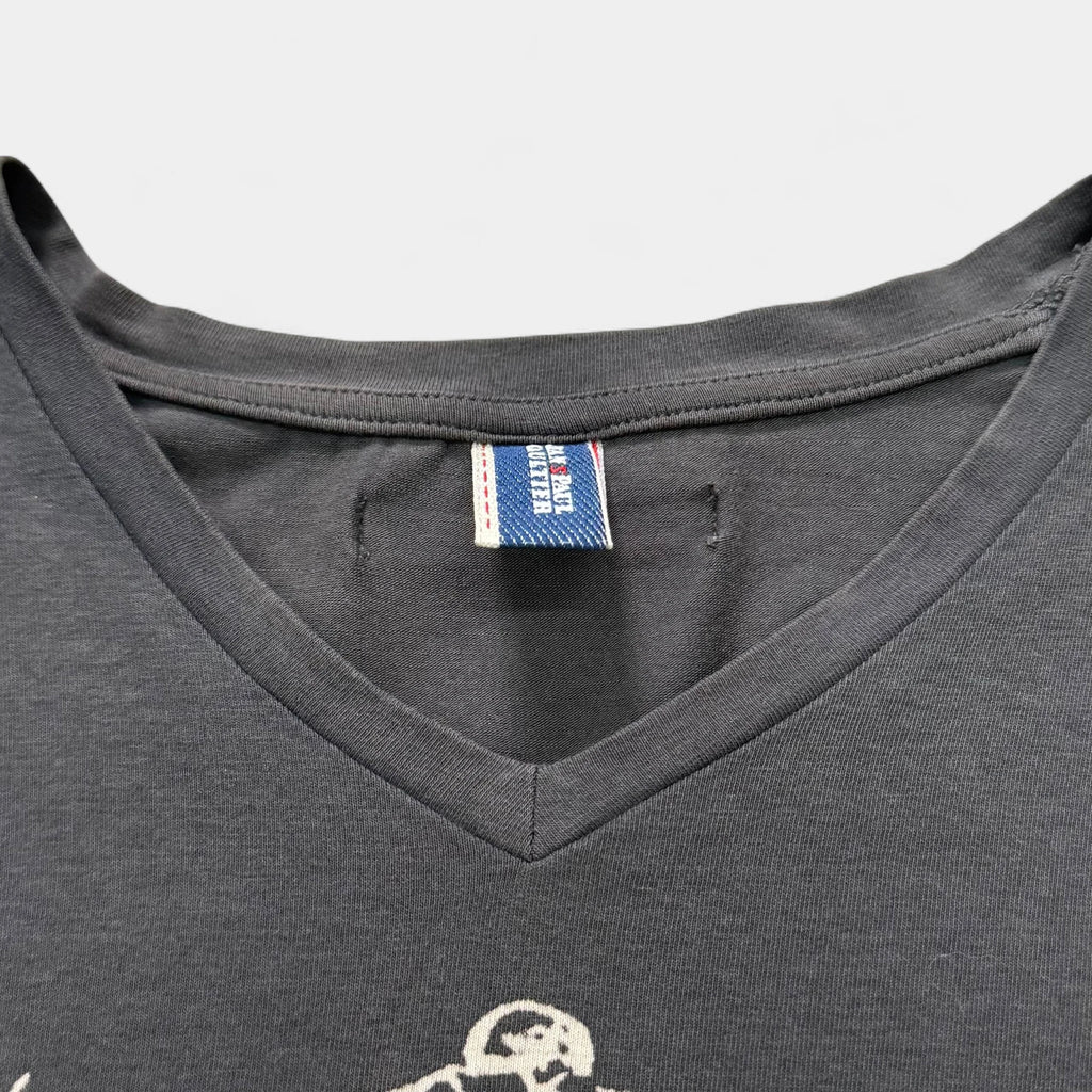 Jean Paul Gaultier 90s Heraldic Crest Graphic V-Neck Grey Cotton T-Shirt - detail 2