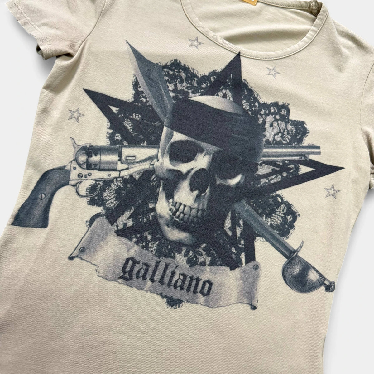 Galeano Baby T Brown-Green Graphic T-Shirt - detail 1