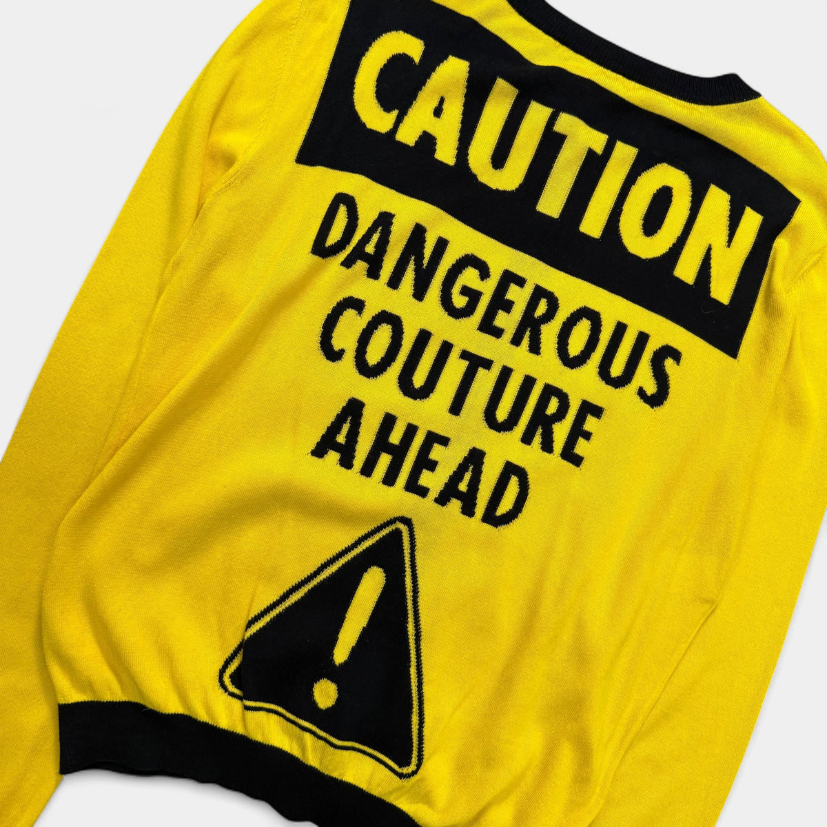 Moschino Spring Summer 2019 Caution Graphic Yellow Buttoned Cardigan - detail 4
